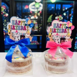 Packaging for cakes with printed toppers